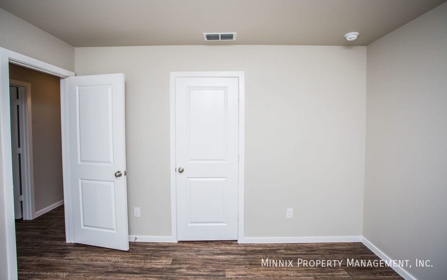 Building Photo - 2105 Kirksey Ave