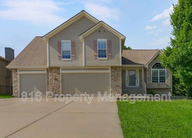 Primary Photo - 701 Tomahawk Ct