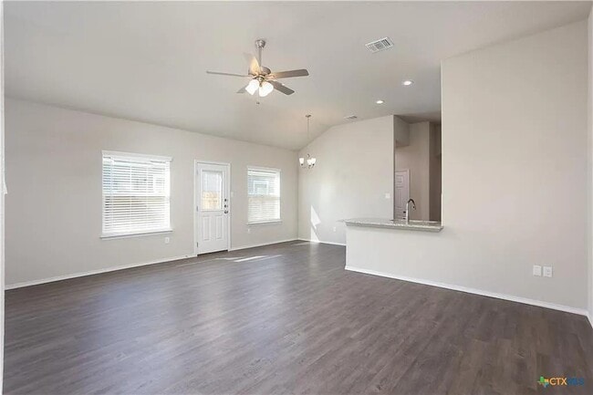 Building Photo - 3430 Scott Cir