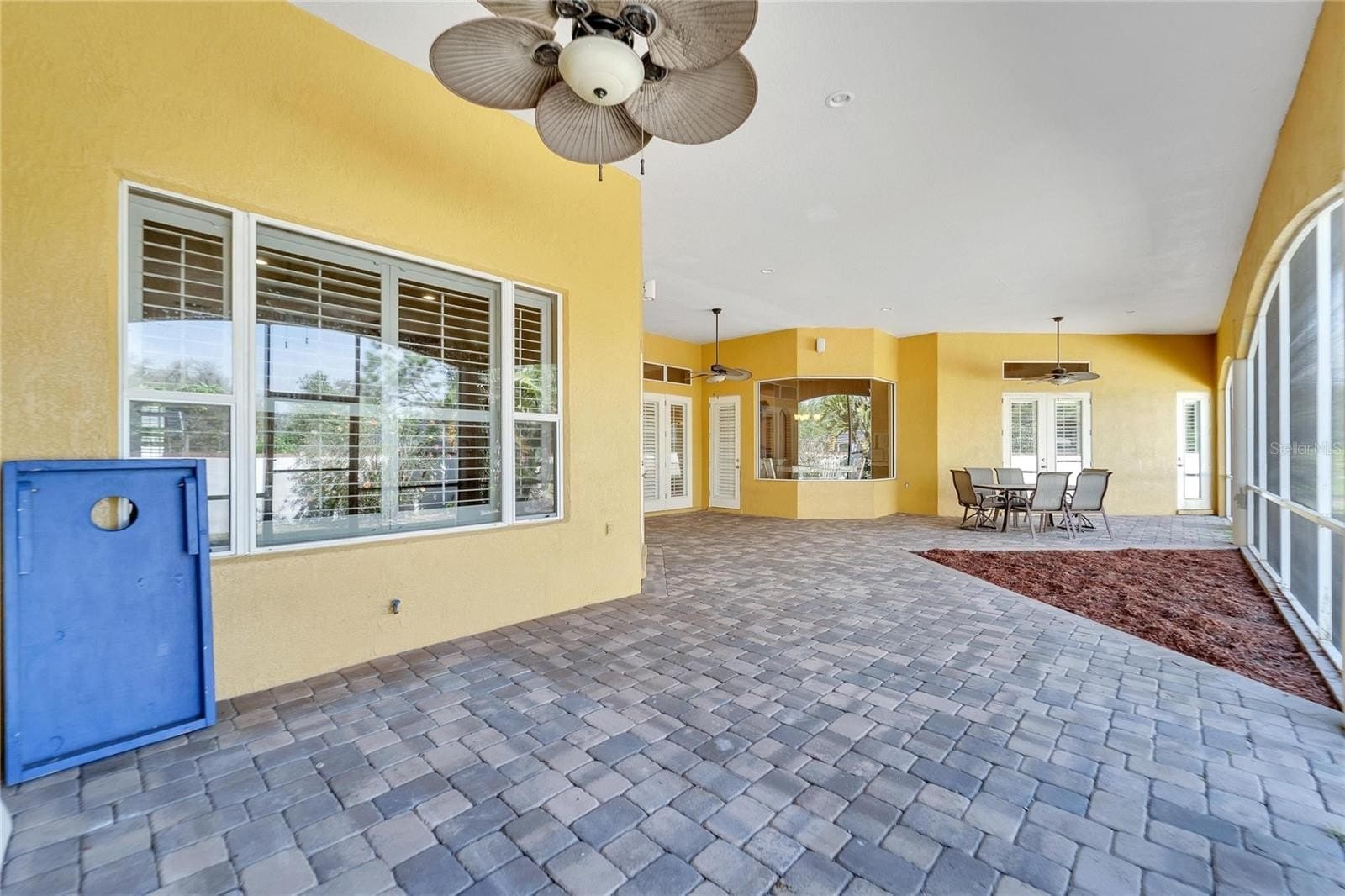 Building Photo - 2656 Wyndsor Oaks Way