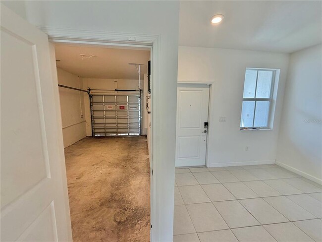 Building Photo - 12621 NW 23rd Pl
