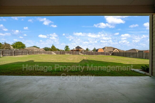 Building Photo - 3225 Harvest Crest