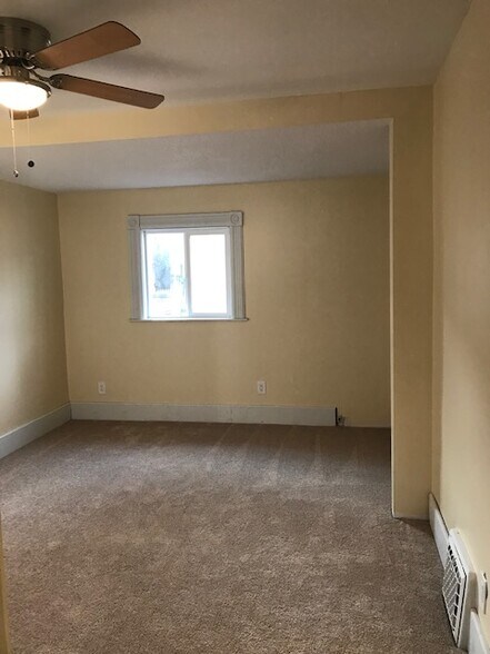 Building Photo - 918 South Westnedge Avenue