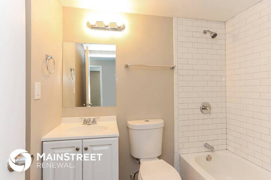 Building Photo - 1209 Hawley Ct