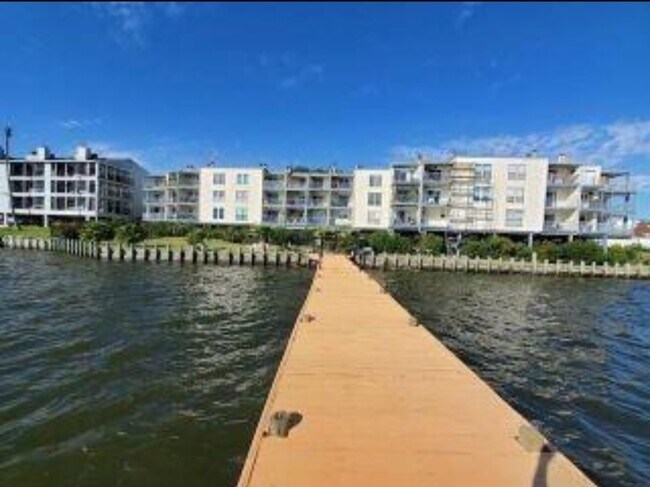 Building Photo - 4001 Nasa Pky