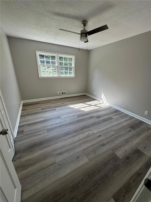 Building Photo - 999 Braselton Hwy