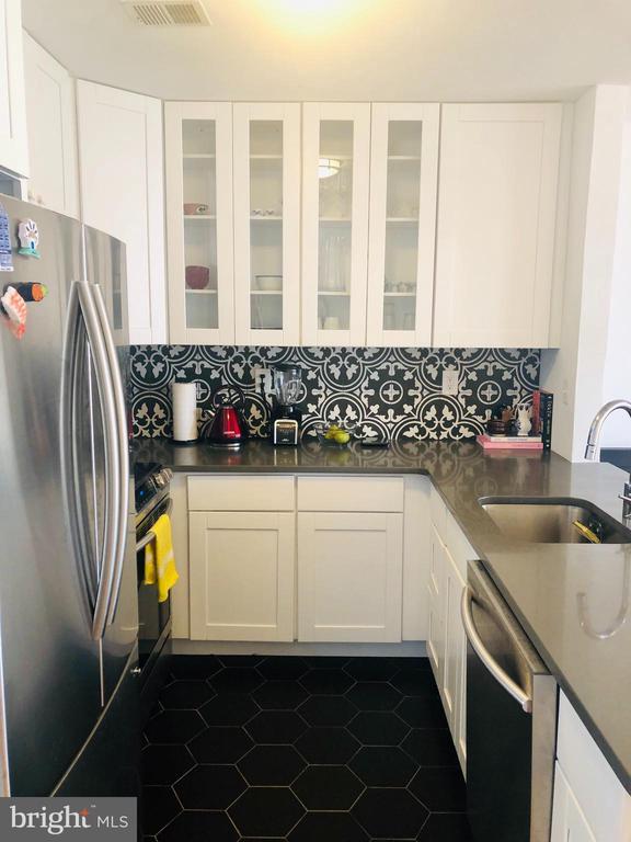 Building Photo - 2901 16th St NW