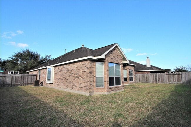 Building Photo - 4614 Brazos Bend Dr