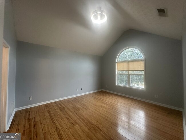 Building Photo - 6773 Oakleigh Dr