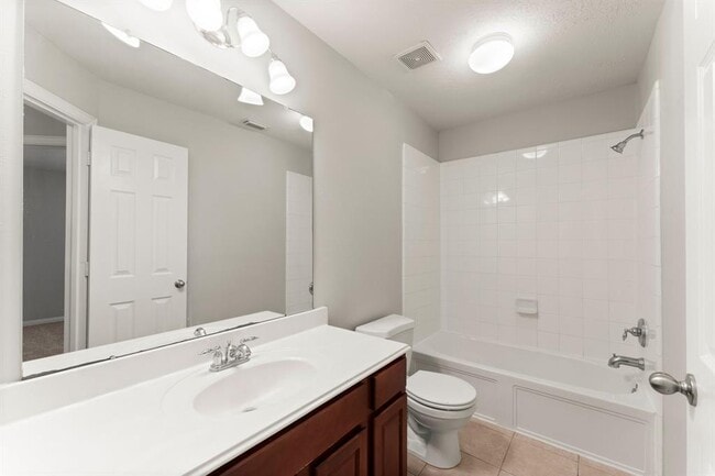 Building Photo - 59 Chipwyck Way