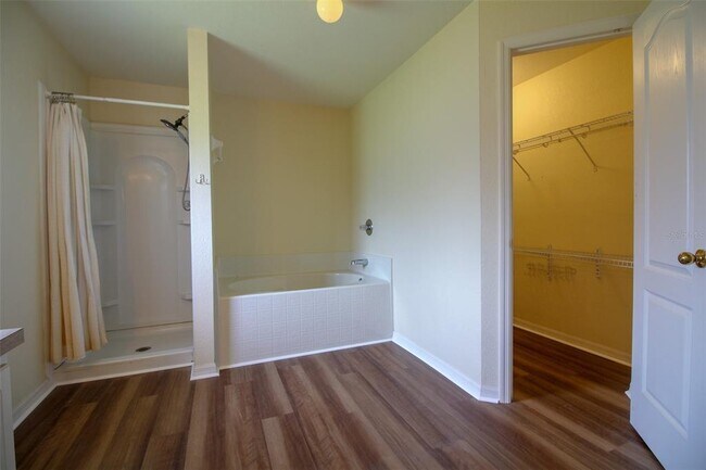 Building Photo - 6719 Highlands Creek Blvd