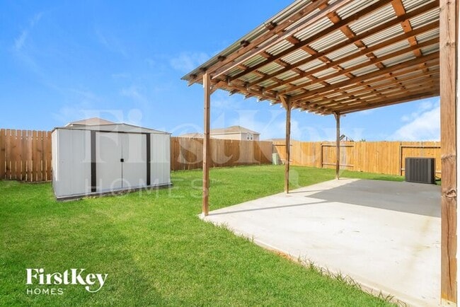 Building Photo - 5827 Treasure Cove Rd
