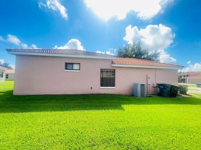 Building Photo - Tuscany Preserve-446 Caraway dr Poinciana, FL 34759