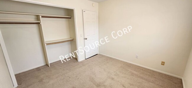 Building Photo - 3130 Stevey St