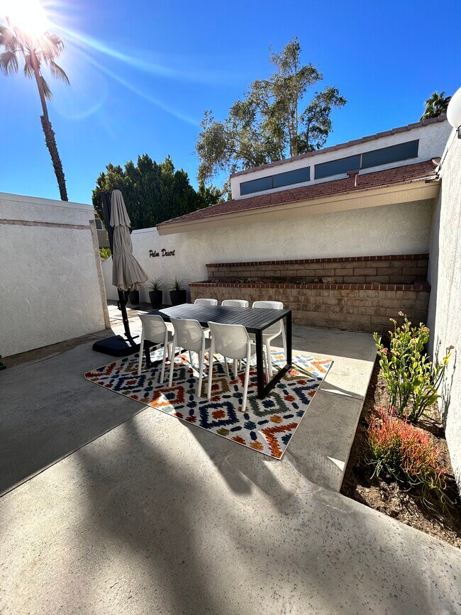 Patio - 72751 Citrus Ct