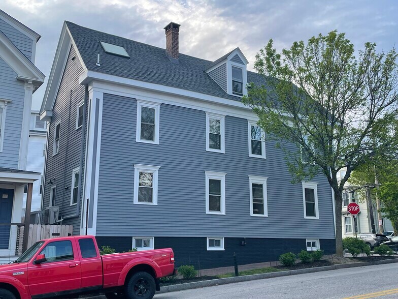 Building Photo - 18 North St