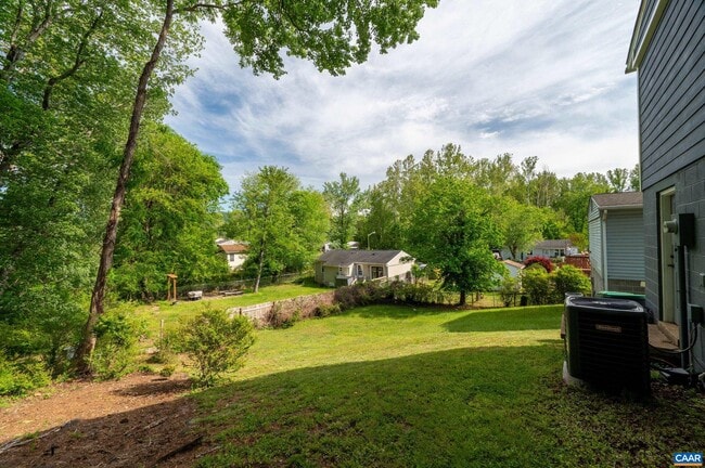 Building Photo - 105 Hartmans Mill Rd