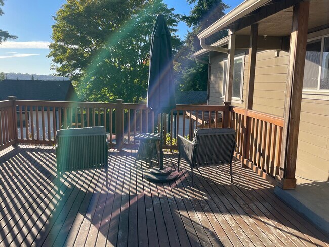 Building Photo - 1325 S Dawson St