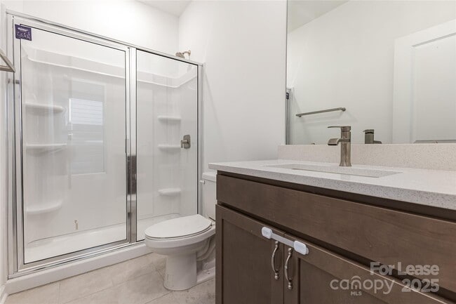 Building Photo - 14040 Lake Home Ln