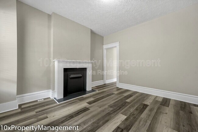 Building Photo - 1127 McAllister Ave