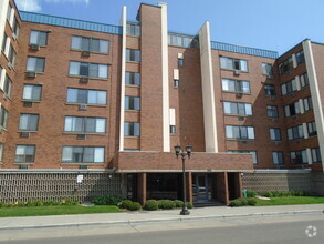 Building Photo - John Snell Apartments