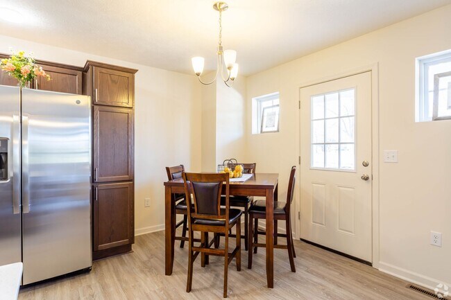 Building Photo - 161 Redon Cir