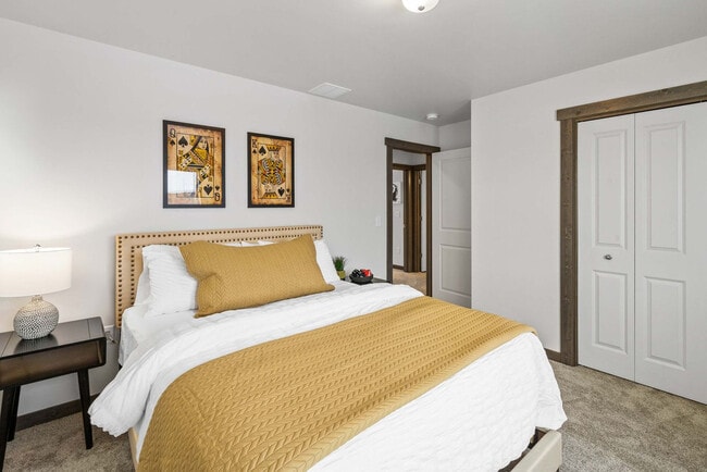 Building Photo - 2942 W Babcock St