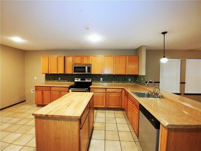 Building Photo - 1436 Brandywine Ln