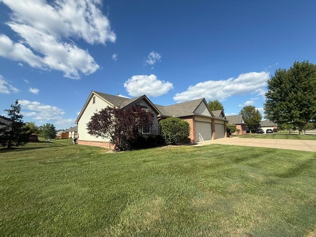Building Photo - 1788 Wexford Dr