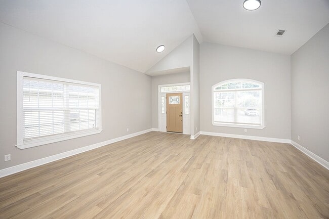 Building Photo - Completed Updated Home for Rent