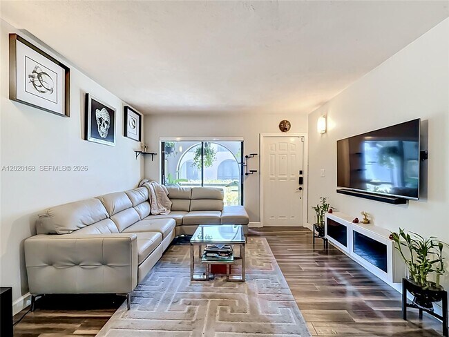 Building Photo - 18296 Mediterranean Blvd