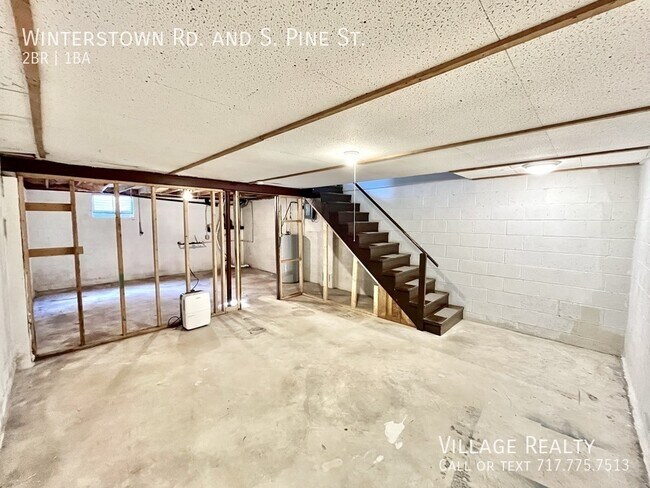 Building Photo - 100 Winterstown Rd