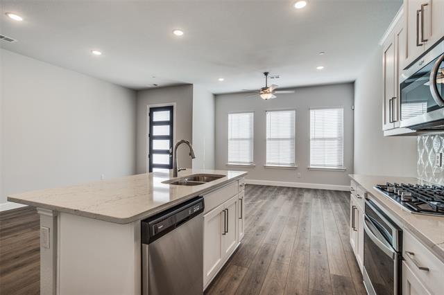 Building Photo - 4628 Piedras Lanzar Dr
