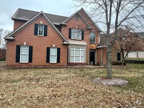 Building Photo - Incredible 4 Bedroom All Brick Home in Bre...