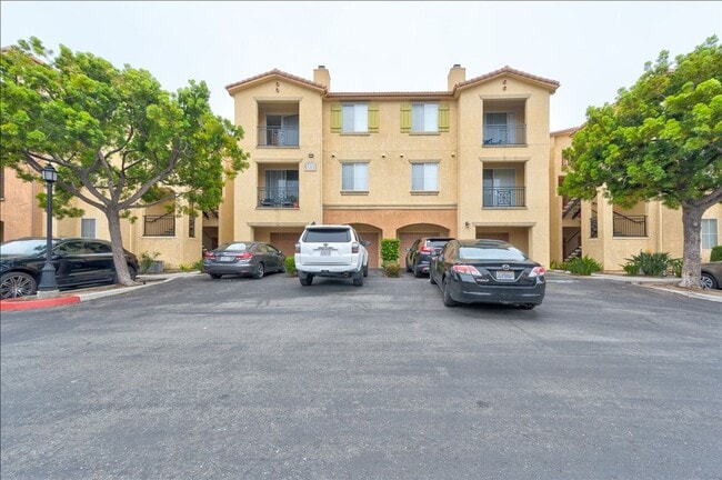 Building Photo - 3850 Elijah Ct