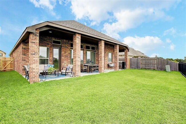 Building Photo - 28522 Buffalo Fork Ln
