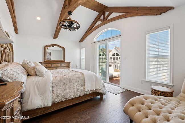 Building Photo - 13 Halfmoon Ct