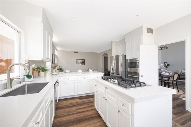 Building Photo - 2329 Canyon View Glen