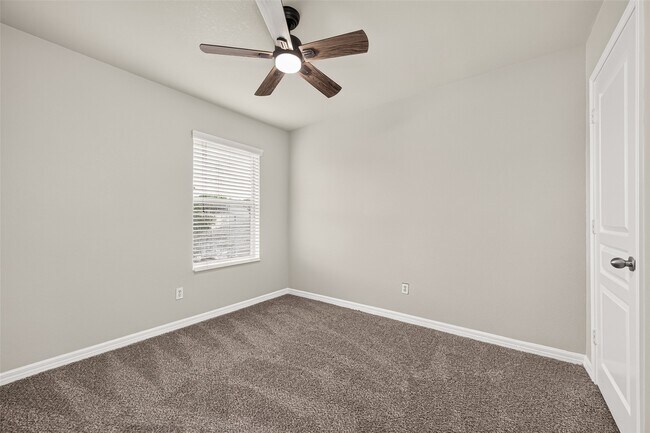 Building Photo - 16743 Libson Falls Dr