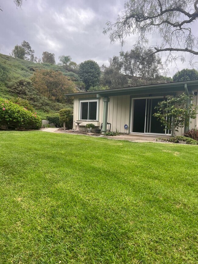 Building Photo - 55+ Home in Oceana Mission 1, Private End ...