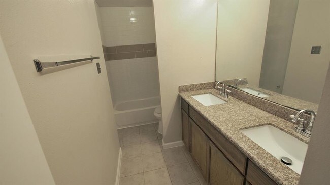 Building Photo - 1203 Brook Grove Dr