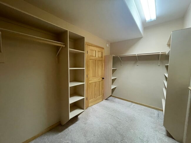 Building Photo - 6809 Chapingo Rd NE