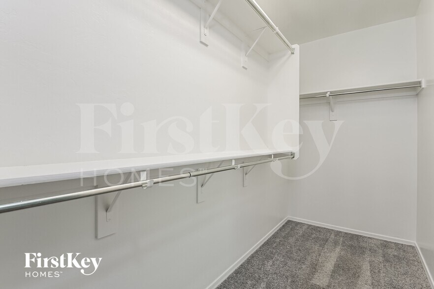 Building Photo - 11562 W Oilseed Dr