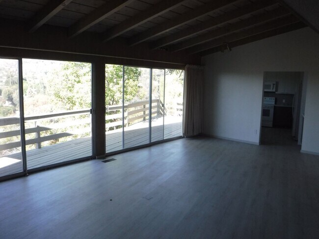 Building Photo - 9120 San Juan Pl