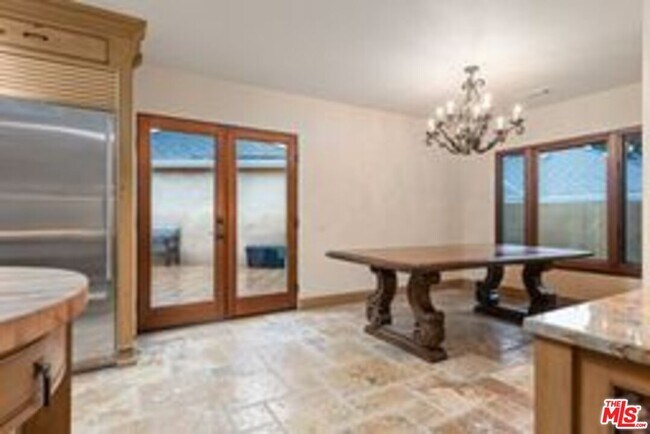 Building Photo - 16141 Bayberry Pl