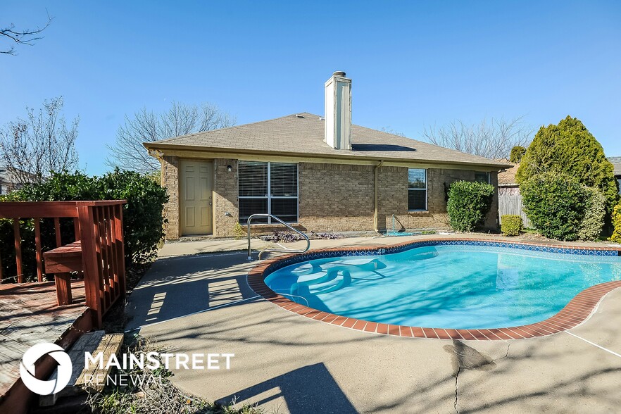 Building Photo - 6209 Brookfall Dr