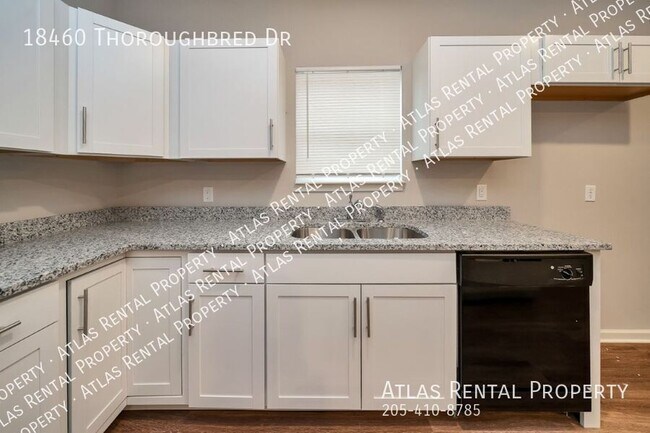 Building Photo - 18460 Thoroughbred Dr