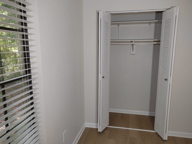 Building Photo - 4405 SW 74th Terrace