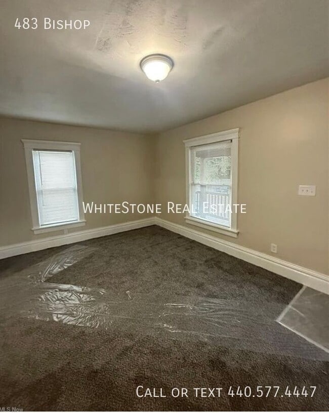 Building Photo - 483 Bishop-