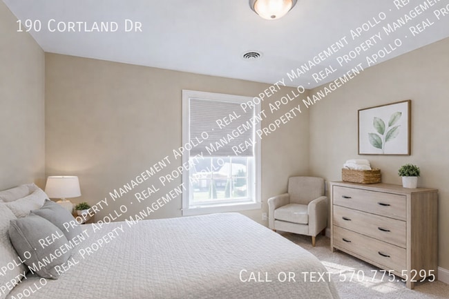 Building Photo - 190 Cortland Dr